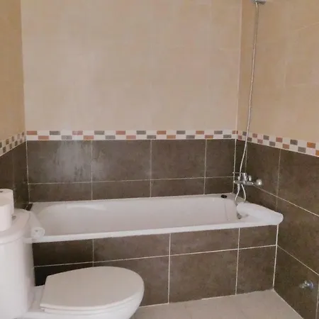 Nice In W/ Wifi And 2 Bedrooms Tatil Evi *