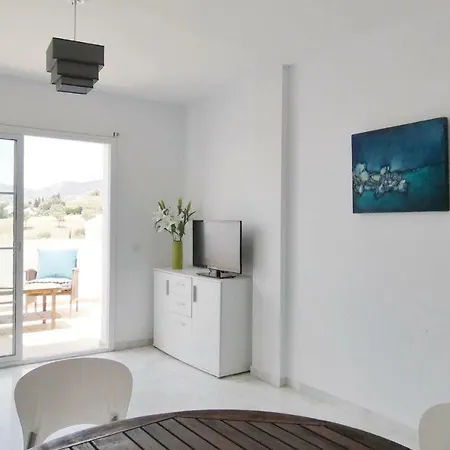 Nice In W/ Wifi And 2 Bedrooms Holiday home *